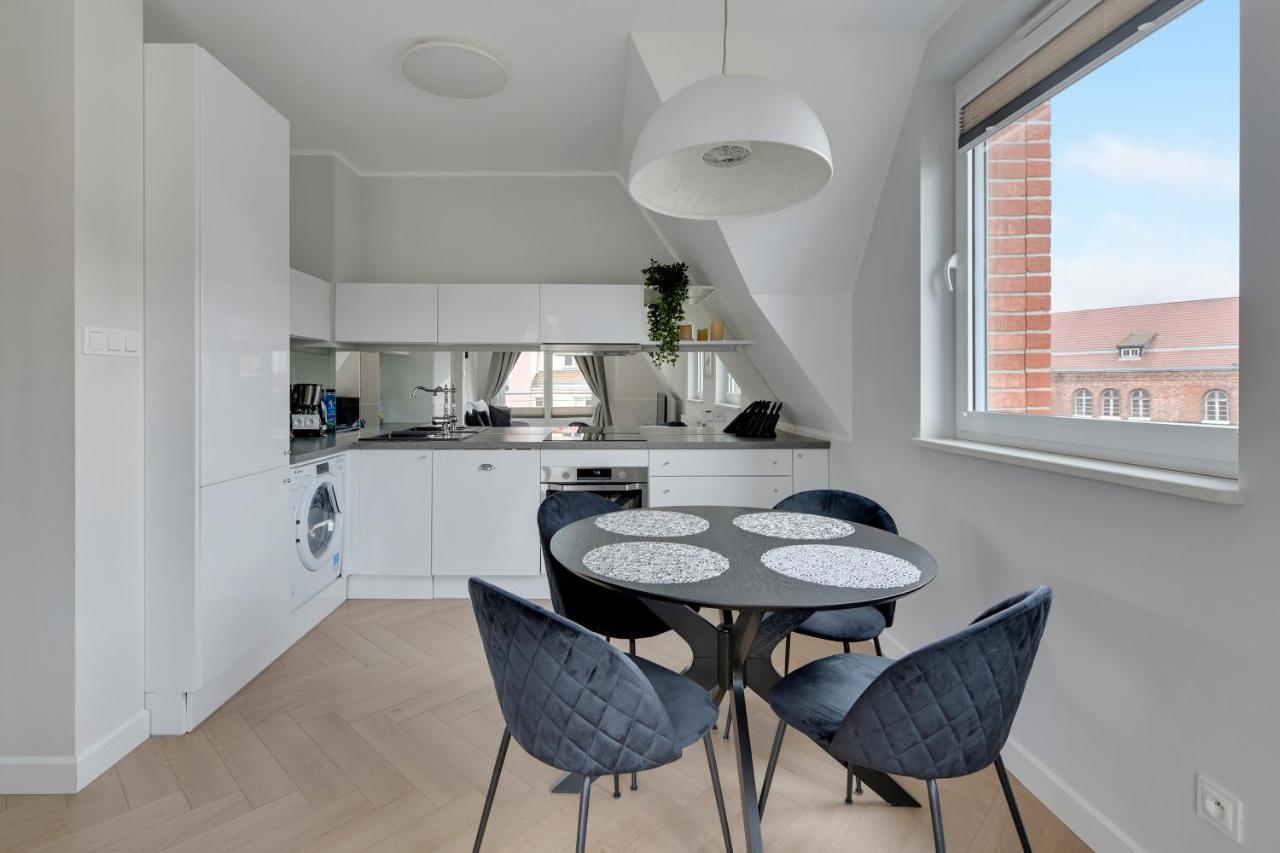 Tartaczna Apartments City Center & Parking By Downtown Apartments Gdansk Bagian luar foto